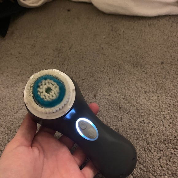 Clarisonic - Picture 2 of 3